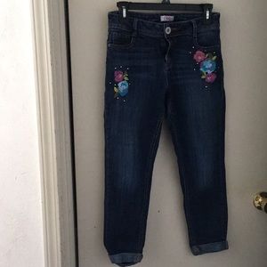 Candies denim blue jeans size 16 Girls EUC embroidered